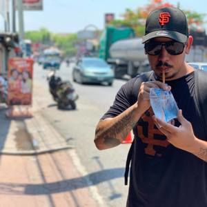 Meet your Posher, Kevin